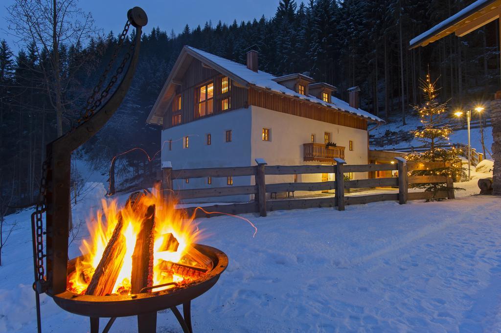 Silentium Dolomites Chalet Since 1600 Monguelfo-Tesido / Welsberg-Taisten Eksteriør bilde