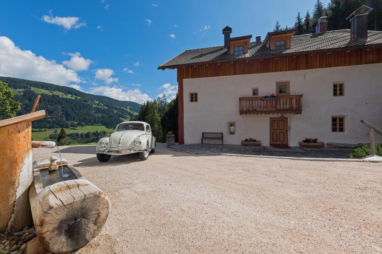 Silentium Dolomites Chalet Since 1600 Monguelfo-Tesido / Welsberg-Taisten Eksteriør bilde